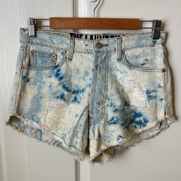 The Laundry Room Acid Washed CutOff Shorts Size 28 - Picture 12 of 12